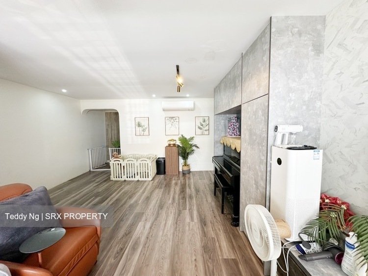 Blk 911 TAMPINES PALMSVILLE (Tampines), HDB 4 Rooms - For Sale photo 2