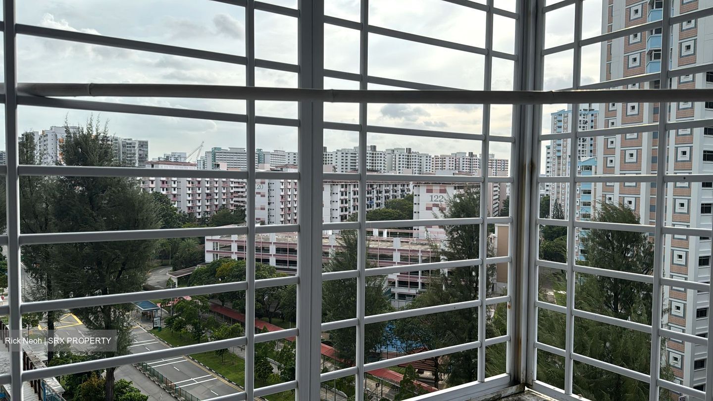 Lakeside Tower (D22), Apartment - For Rent photo 5