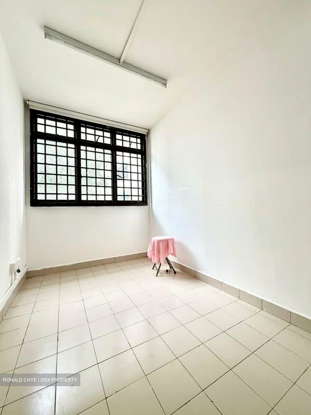 Blk 22 Bukit Ho Swee Court (Bukit Merah), HDB 3 Rooms - For Rent photo 3