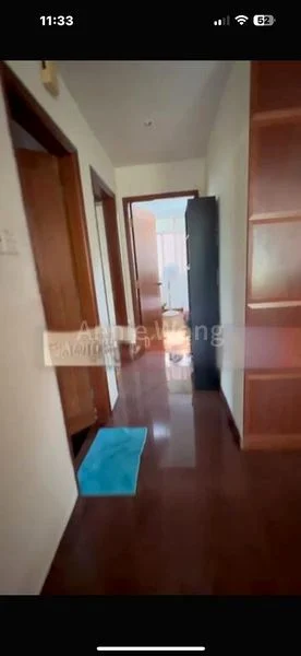 LE HILL CONDOMINIUM 10