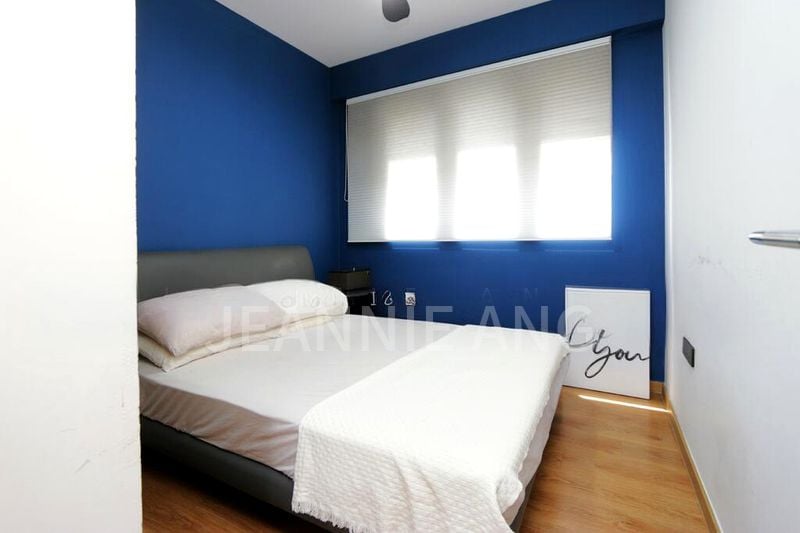 RIVERCOVE RESIDENCES 3