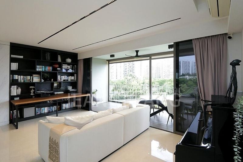 RIVERCOVE RESIDENCES 10