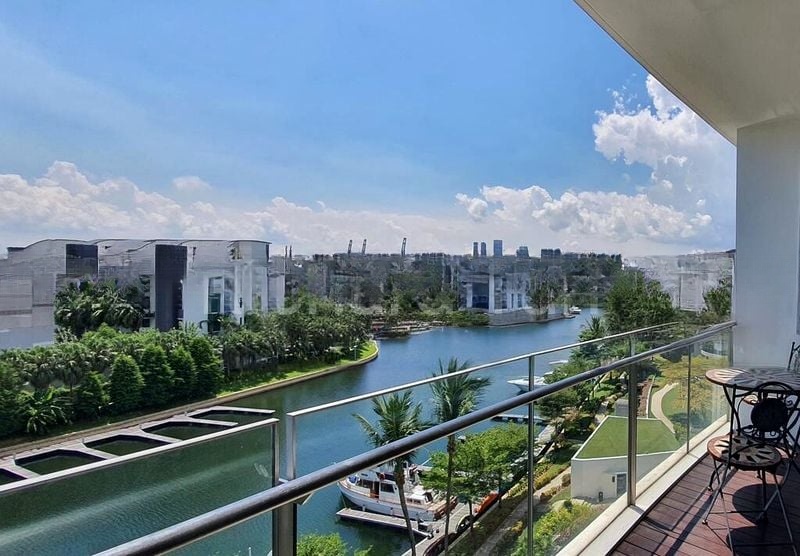 THE COAST AT SENTOSA COVE 12