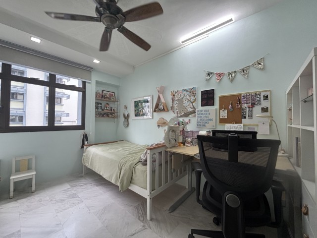 JURONG WEST ST 62 16