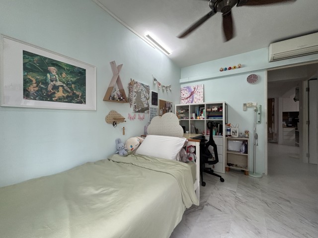 JURONG WEST ST 62 17