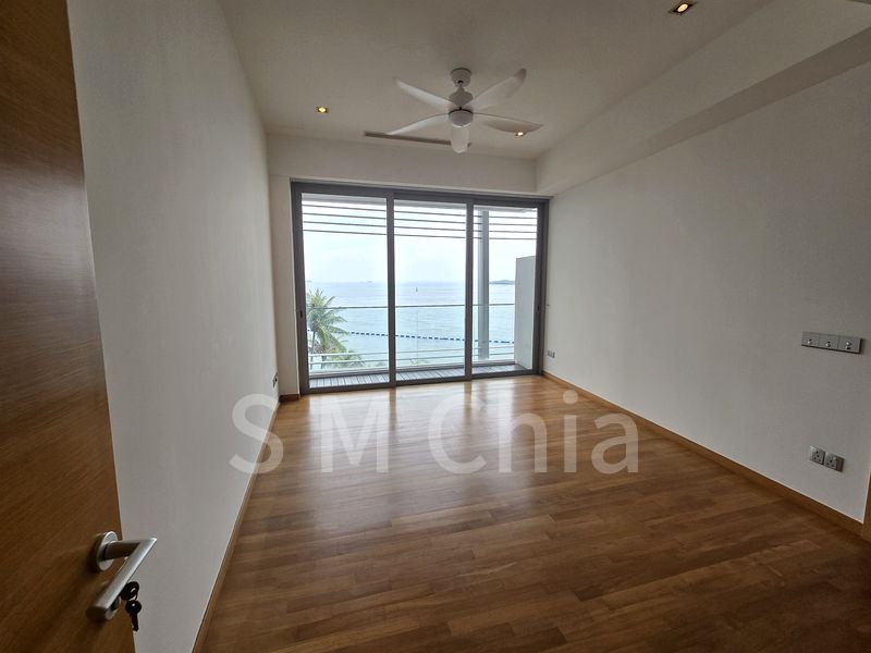 THE OCEANFRONT @ SENTOSA COVE 10