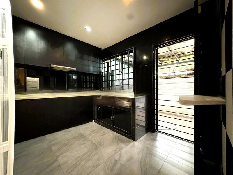 LANDED HOUSING DEVELOPMENT 10