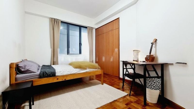 REGENT GROVE 6