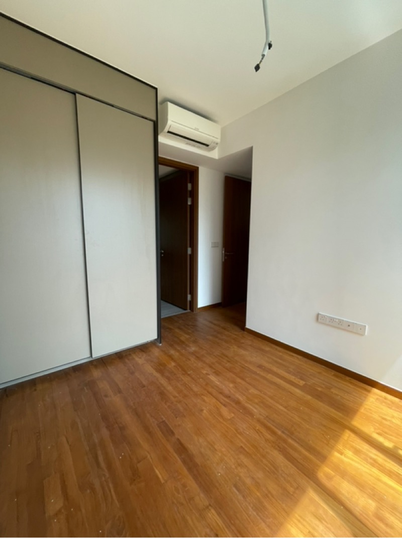 STIRLING RESIDENCES 10