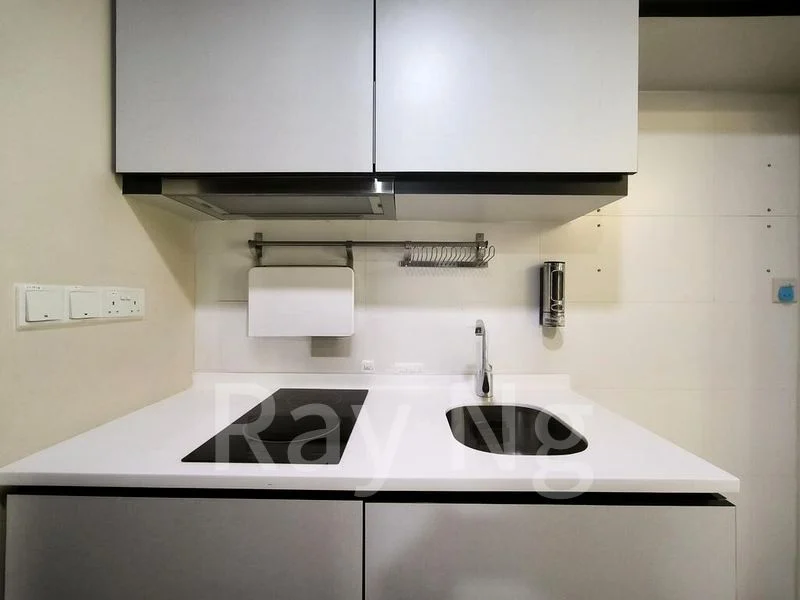 RIVERPARC RESIDENCE 7