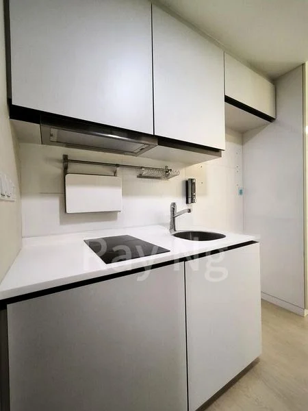 RIVERPARC RESIDENCE 8