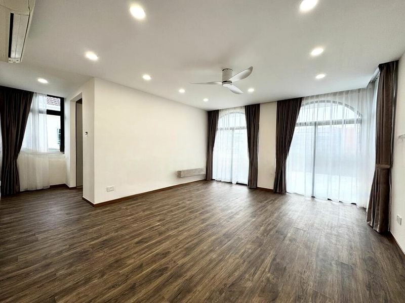 EDELWEISS PARK CONDOMINIUM 5