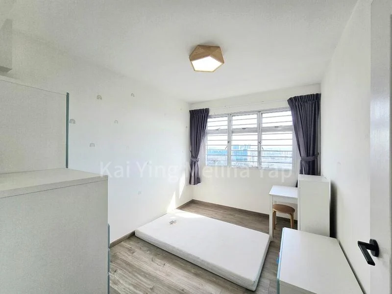 BT BATOK EAST AVE 6 8