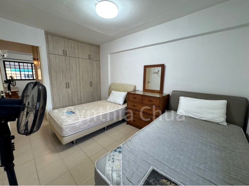 JURONG EAST ST 21 11