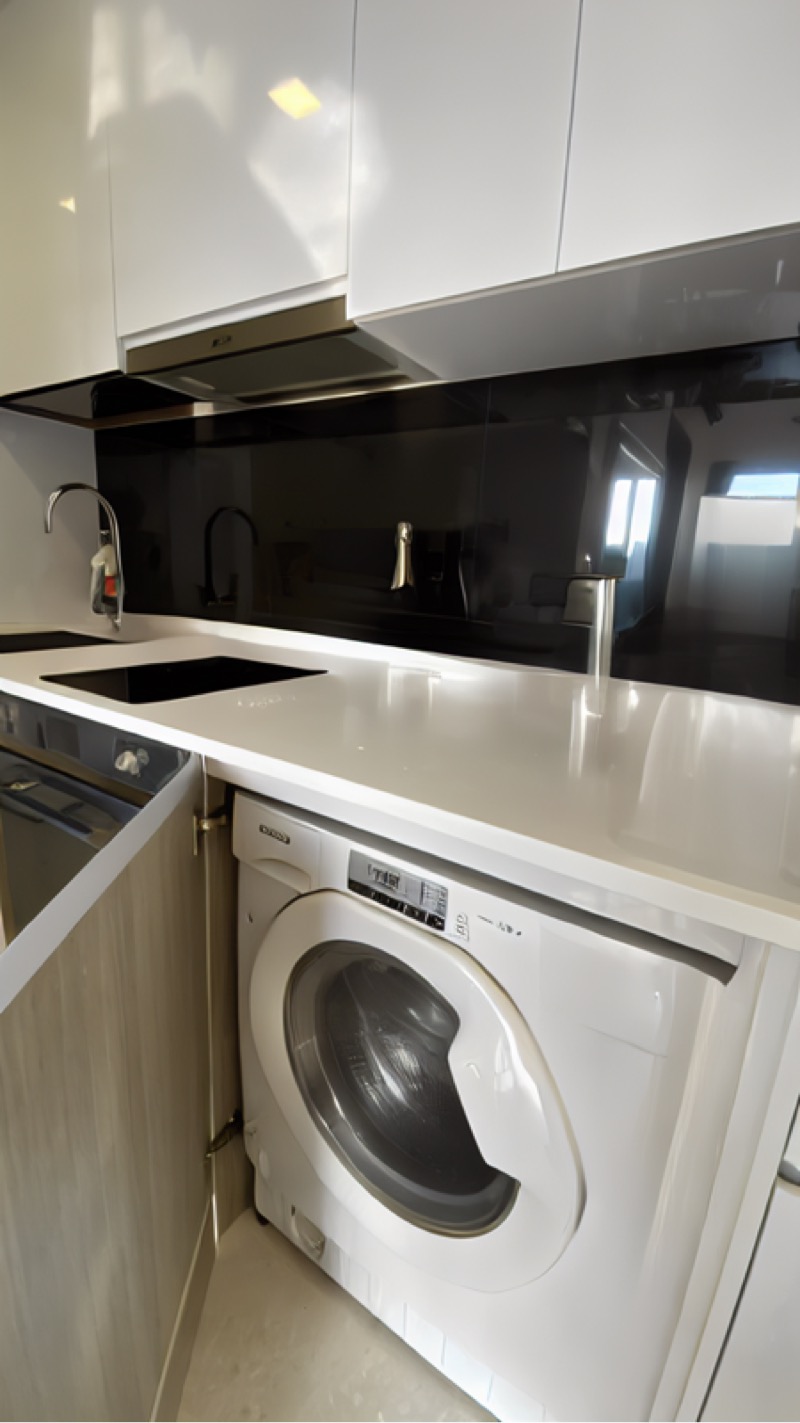 8M RESIDENCES 119