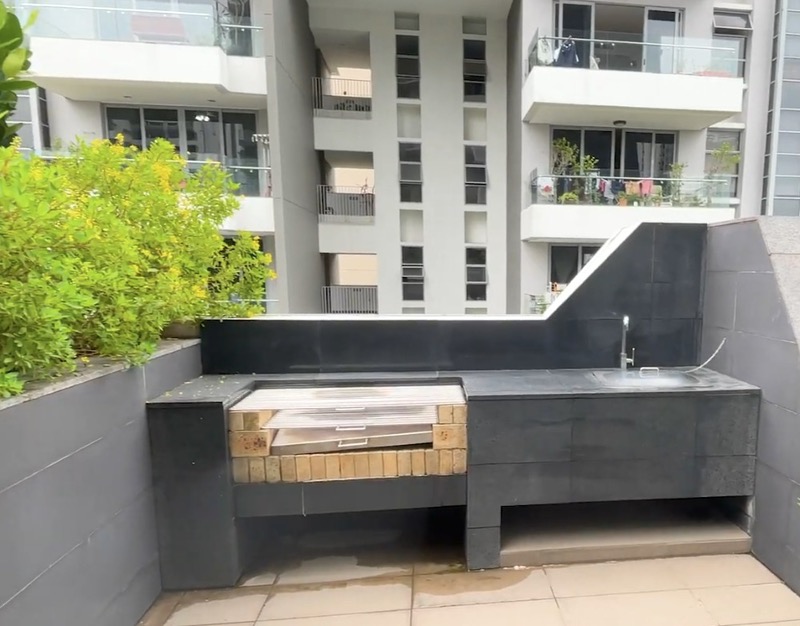 8M RESIDENCES 156