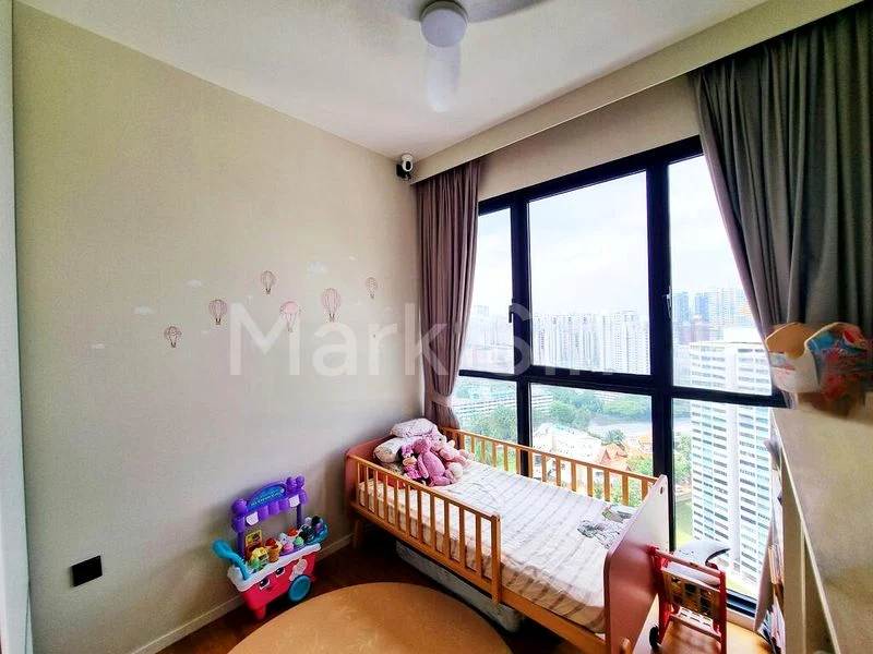 AVENUE SOUTH RESIDENCE 6