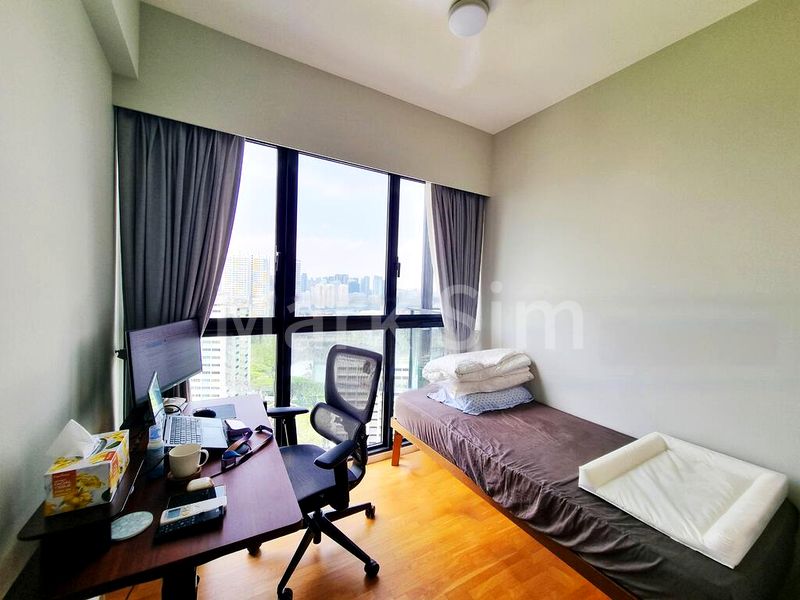 AVENUE SOUTH RESIDENCE 7