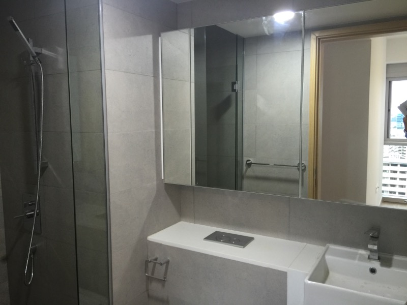 EIGHT RIVERSUITES 18