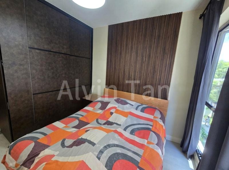 BEDOK RESERVOIR CRES 10