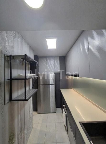 BEDOK RESERVOIR CRES 13