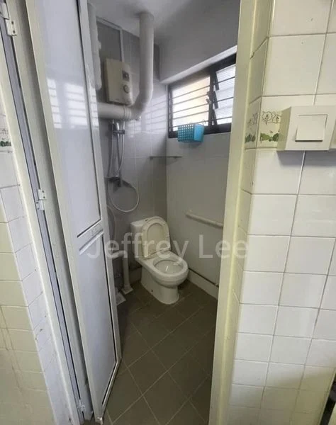 BEDOK RESERVOIR RD 5