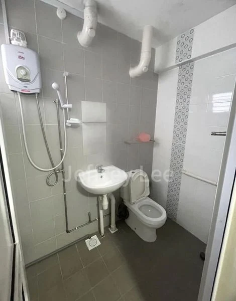 BEDOK RESERVOIR RD 8