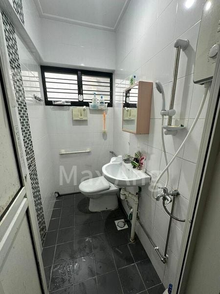 GEYLANG EAST AVE 2 10