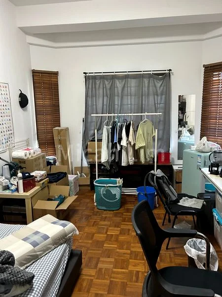 GOLD COAST CONDOMINIUM 6