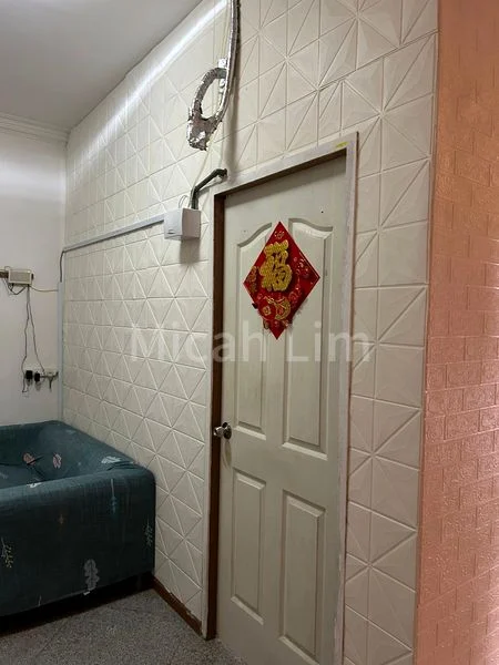 GOLD COAST CONDOMINIUM 7