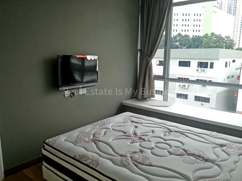 HERTFORD COLLECTION 7