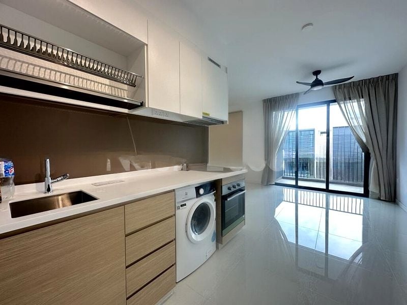 TREASURE AT TAMPINES 6