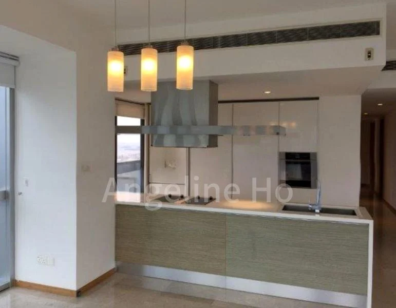 MARINA BAY RESIDENCES 4