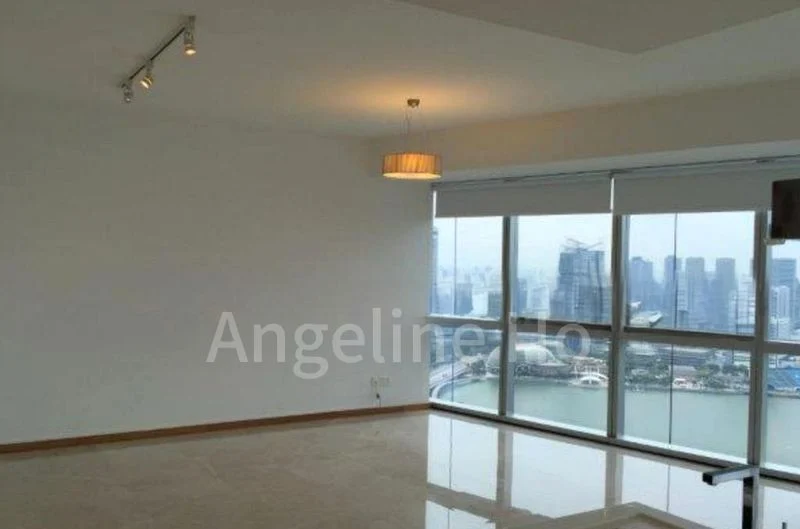 MARINA BAY RESIDENCES 5