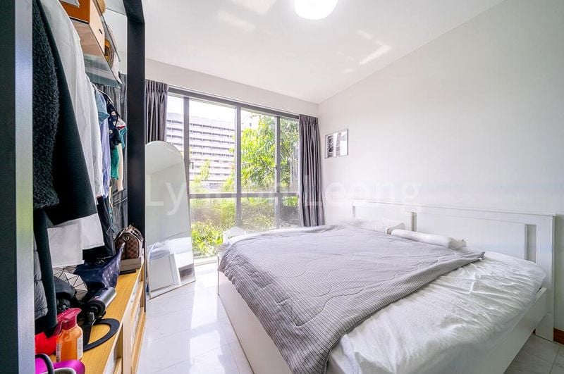 THE SHORE RESIDENCES 4