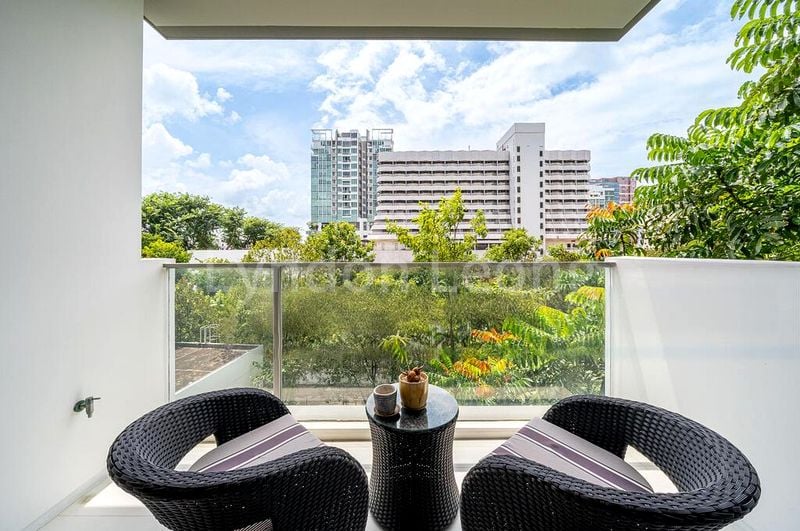 THE SHORE RESIDENCES 6