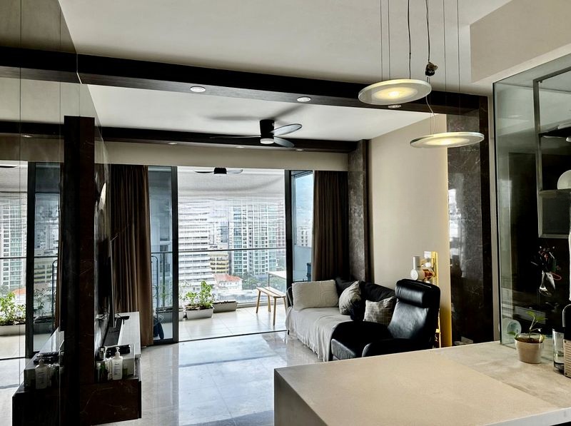 THE SHORE RESIDENCES 1
