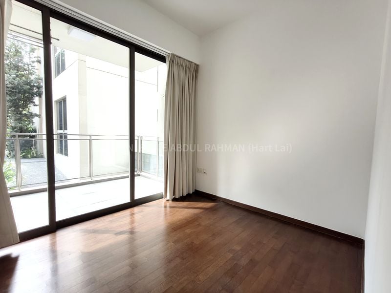 THE MILTONIA RESIDENCES 8