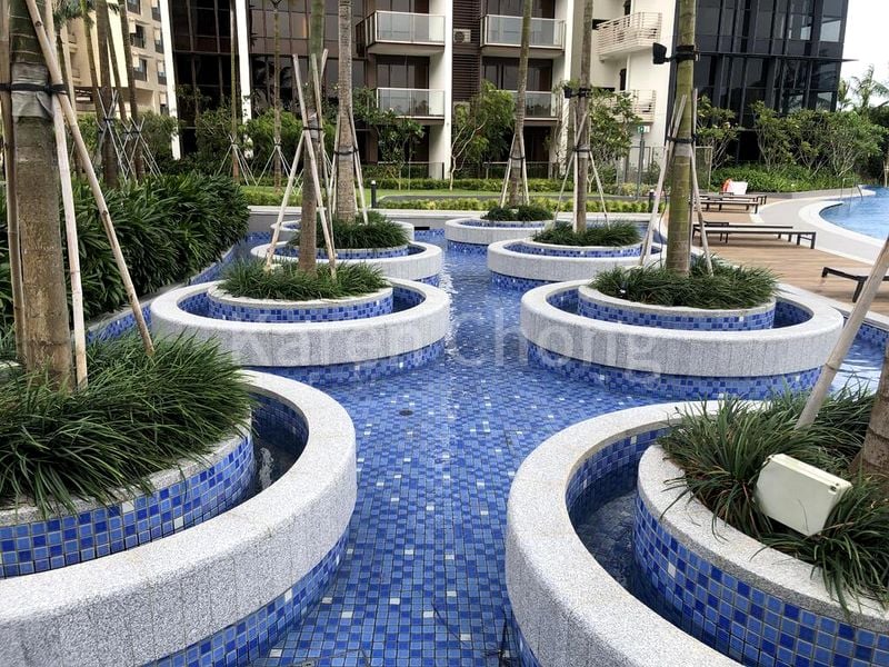 SEASIDE RESIDENCES 8