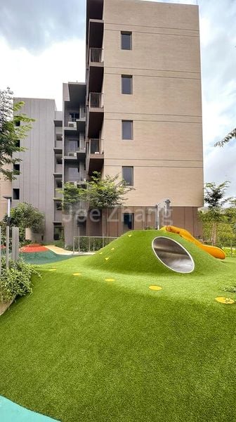 THE WATERGARDENS AT CANBERRA 4