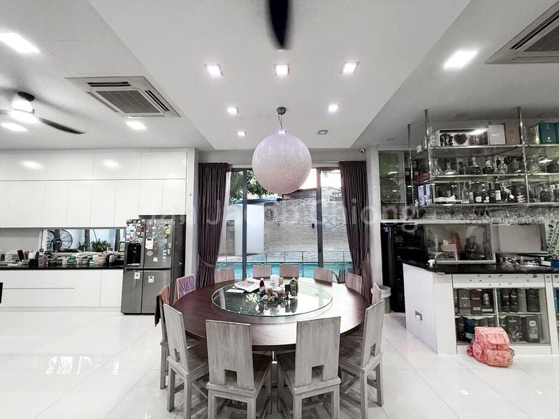 SAVANNAH CONDOPARK 6