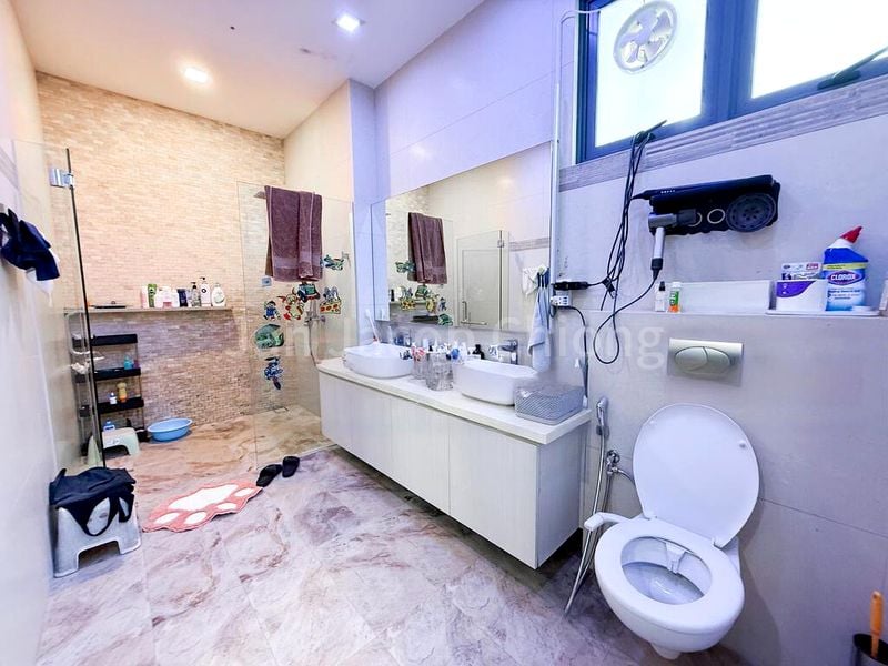 SAVANNAH CONDOPARK 10