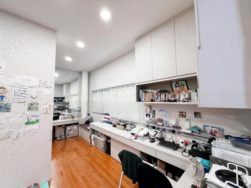 SAVANNAH CONDOPARK 12