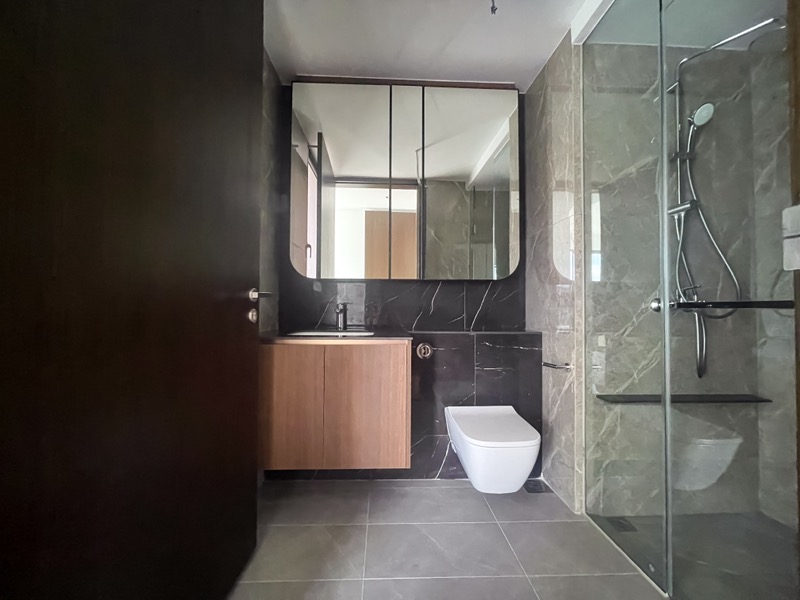 THE WATERGARDENS AT CANBERRA 27