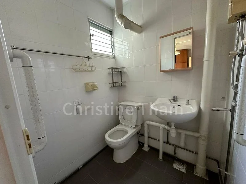 BEDOK RESERVOIR RD 10