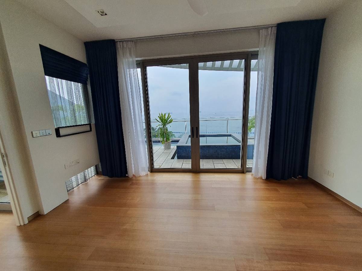 THE COAST AT SENTOSA COVE 25