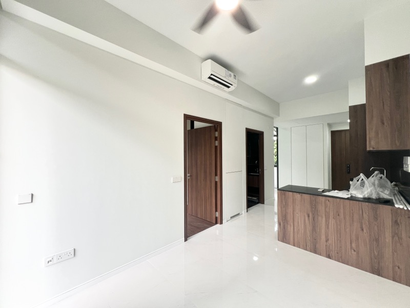 PHOENIX RESIDENCES 12