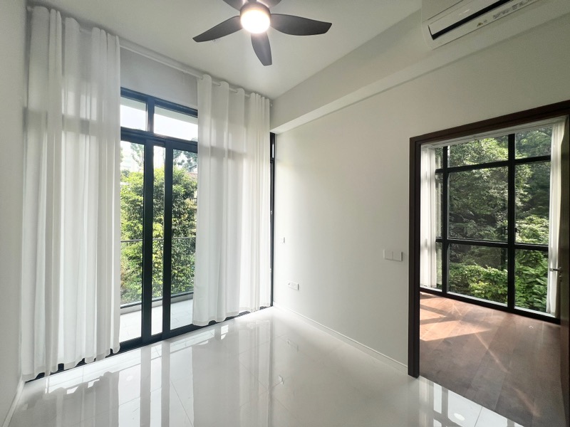 PHOENIX RESIDENCES 16