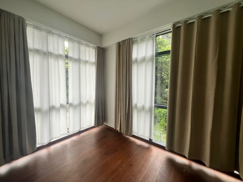 PHOENIX RESIDENCES 30