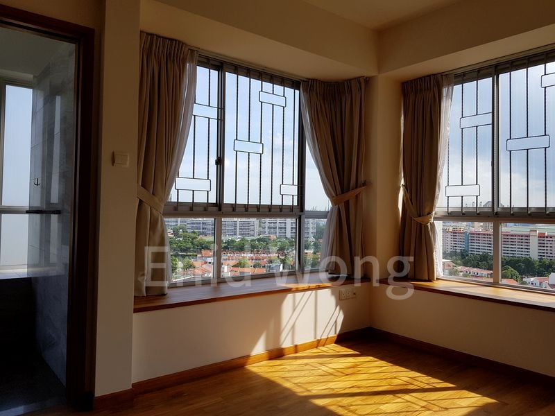 THE PARC CONDOMINIUM 10